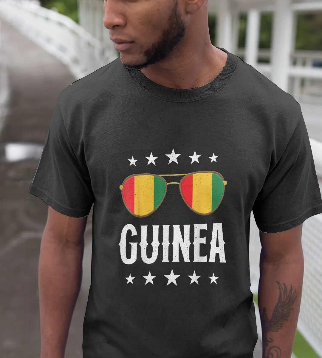 1sttheworld T-Shirt - Guinea Sunglasses Flag T-Shirt Black A35