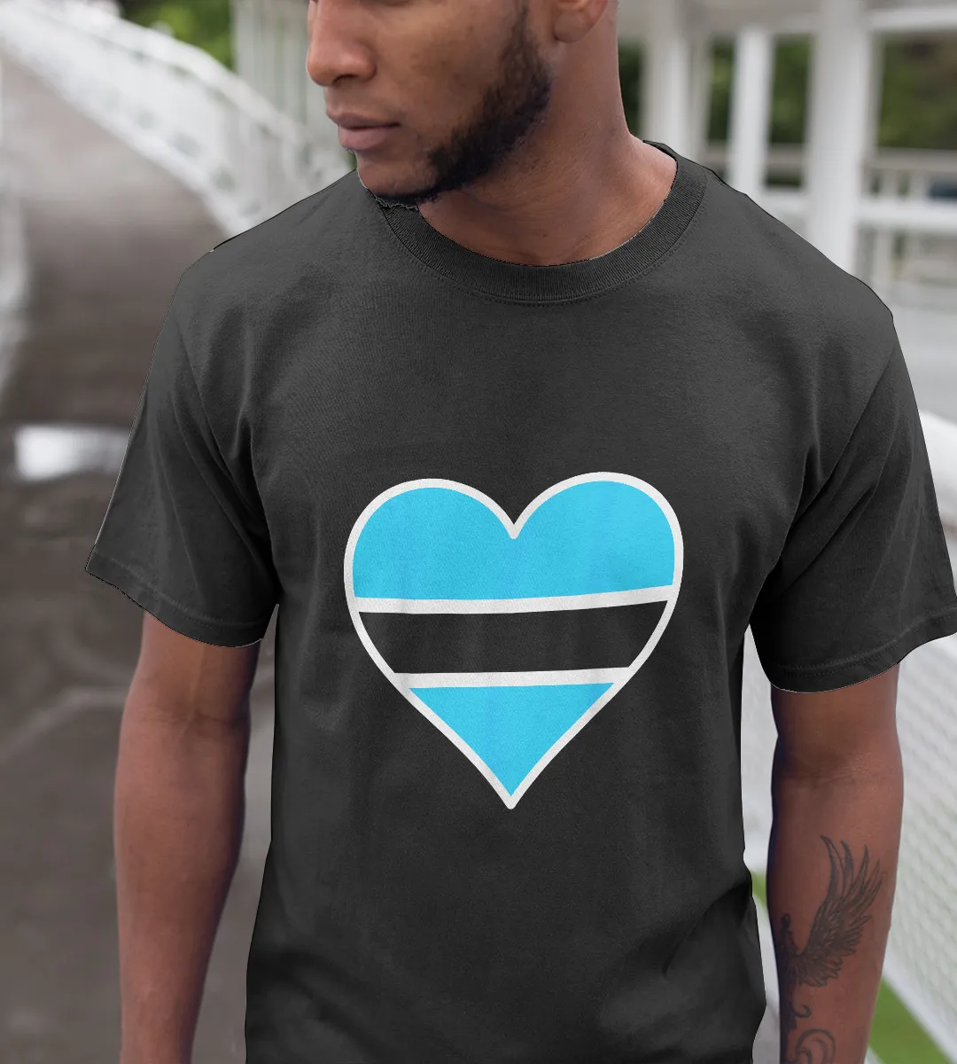 1sttheworld T-Shirt - Heart Flag Botswana T-Shirt Black A35