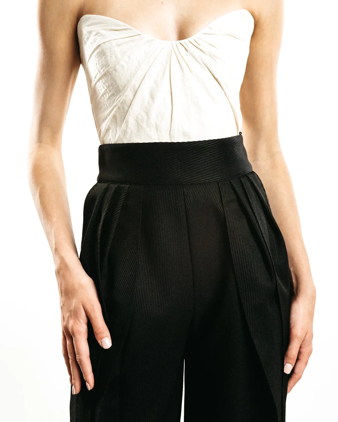 Linger Pleated Pant