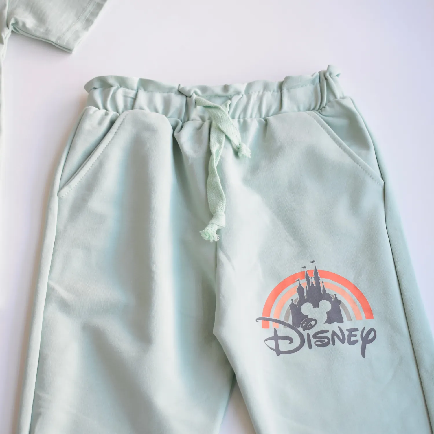 Magic Kingdom's Unisex Casual Set