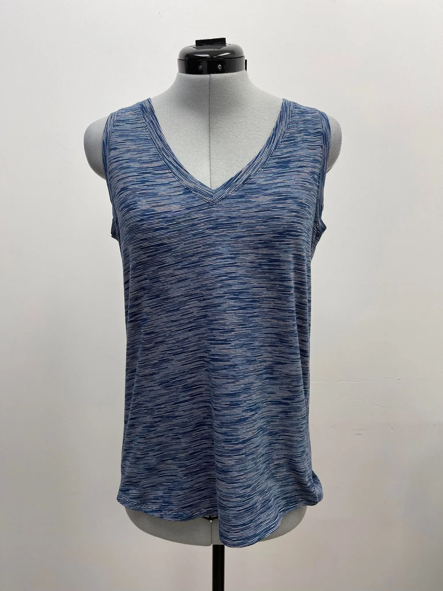 Women's Denver Hayes Sleeveless Top, Medium