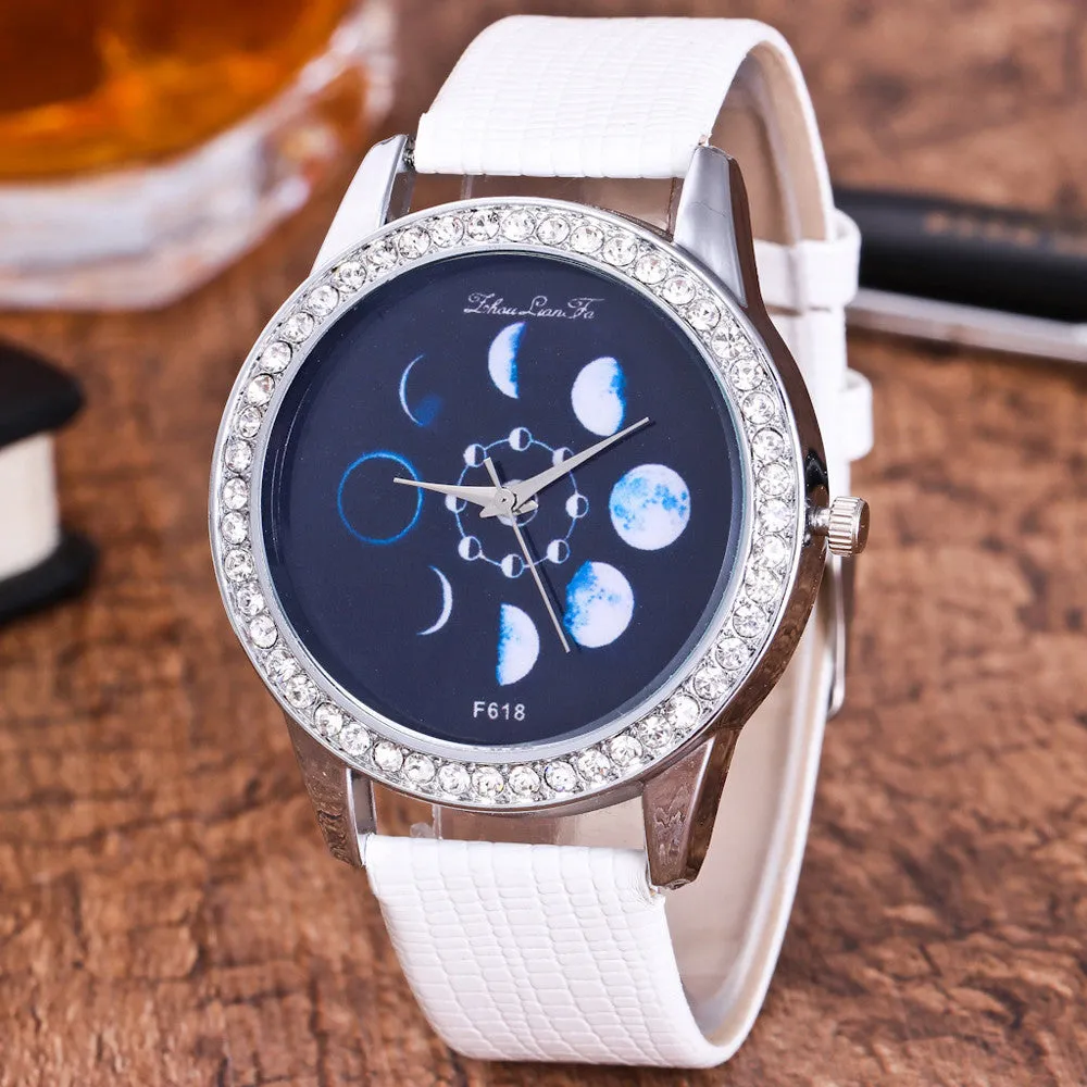 Women's Leather wrist band With Simulated Quartz Round Watch